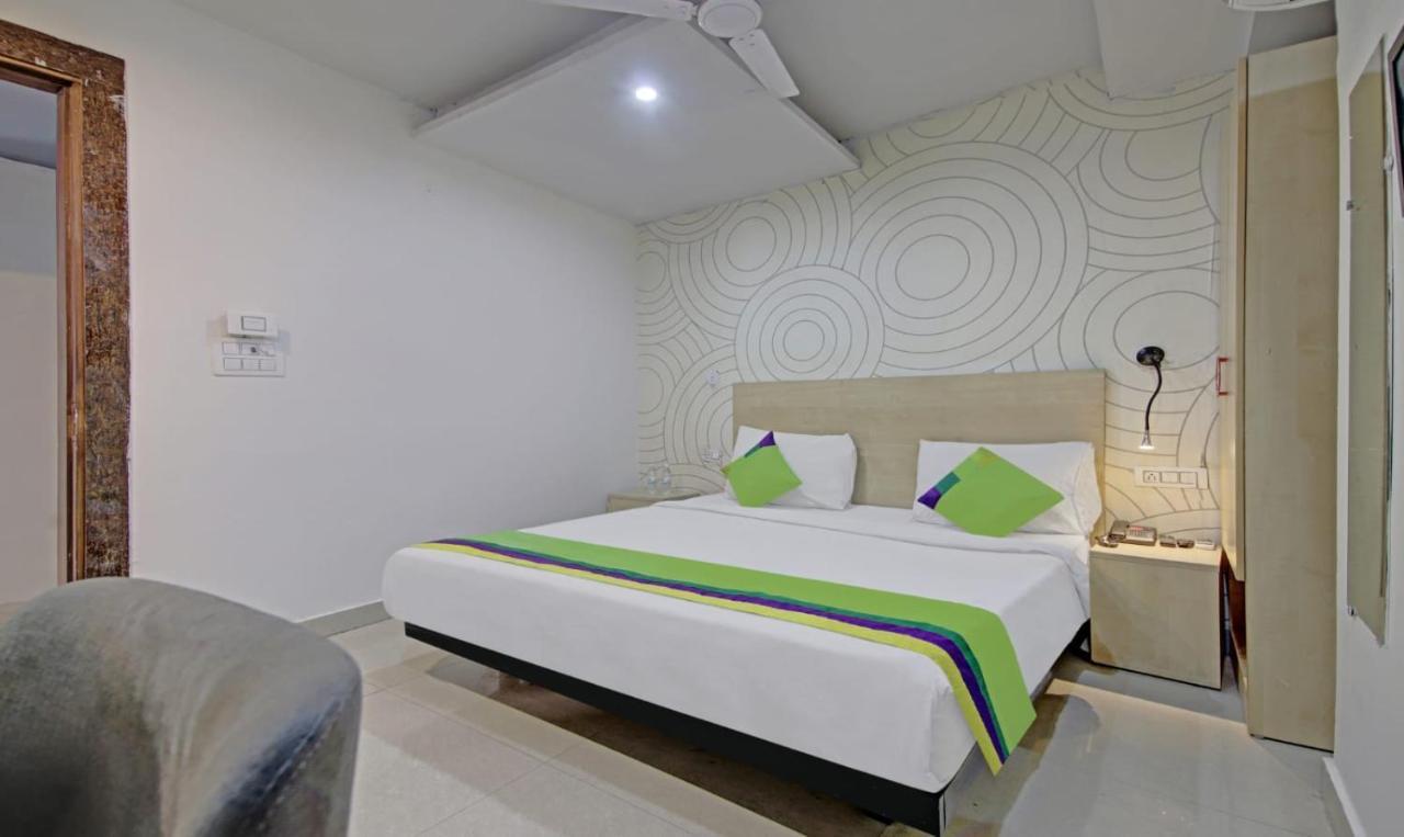 Hotel Fortuner, Karol Bagh, New Delhi ภายนอก รูปภาพ
