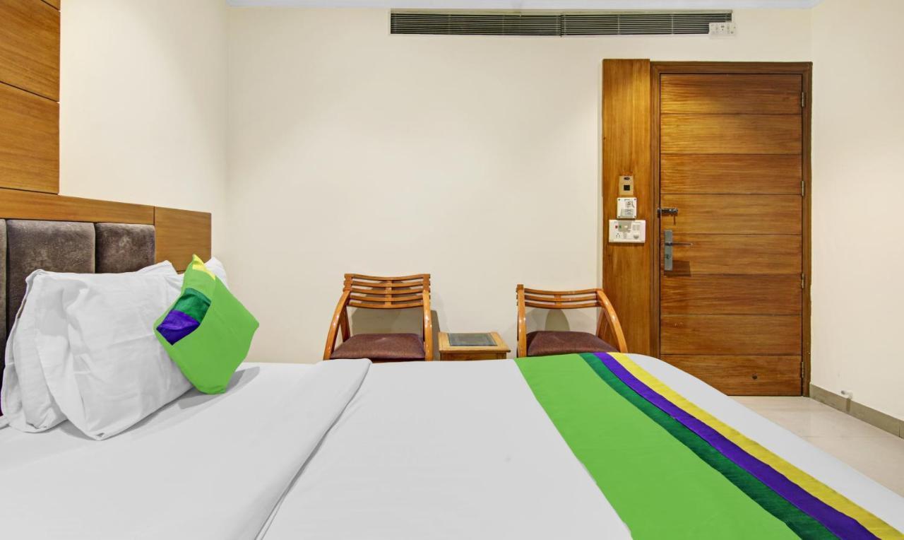 Hotel Fortuner, Karol Bagh, New Delhi ภายนอก รูปภาพ