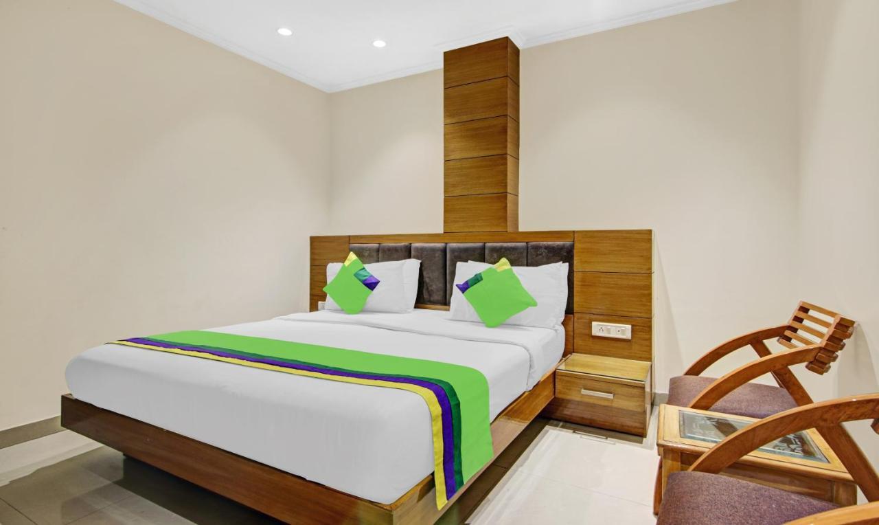 Hotel Fortuner, Karol Bagh, New Delhi ภายนอก รูปภาพ