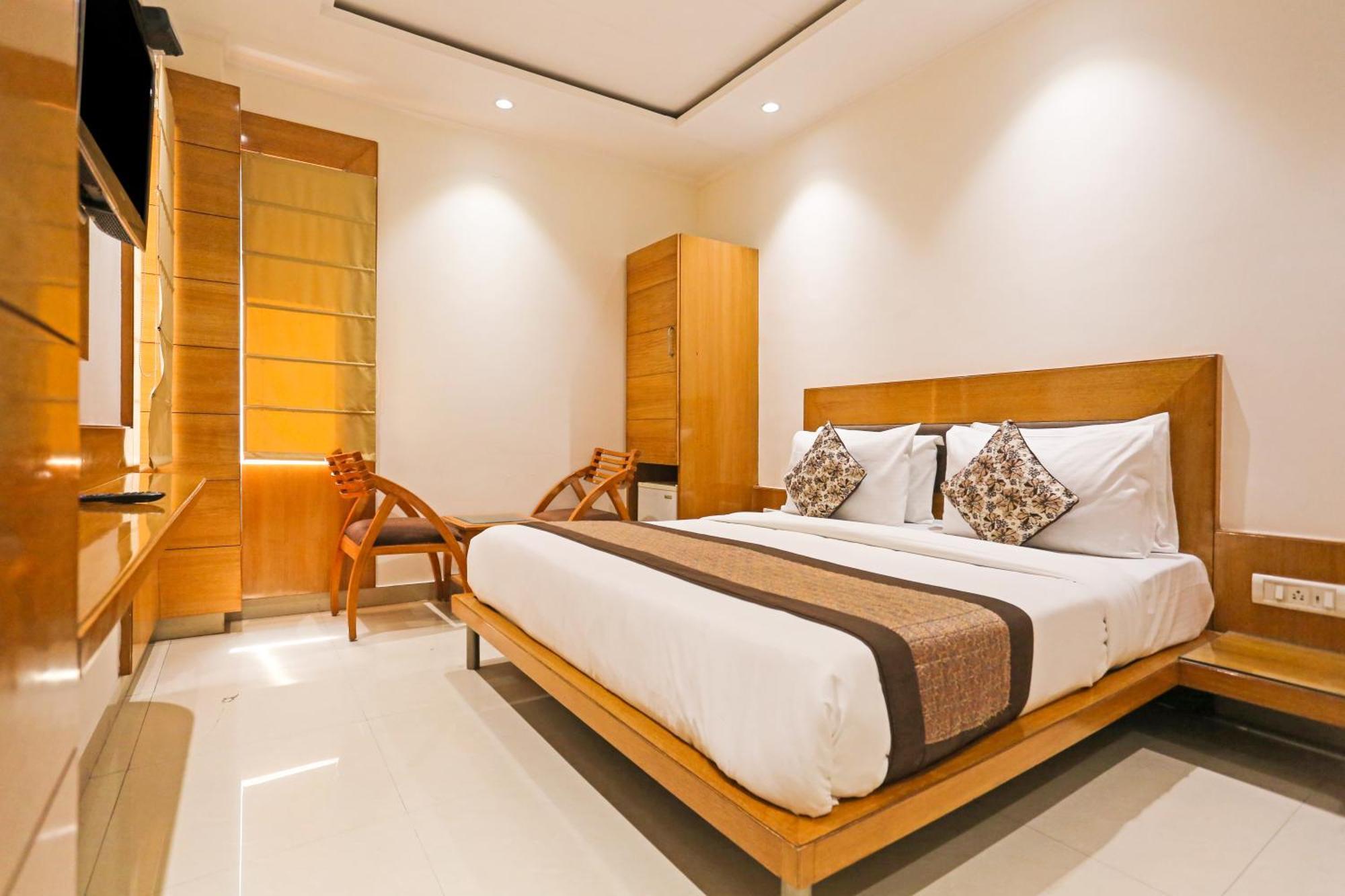 Hotel Fortuner, Karol Bagh, New Delhi ภายนอก รูปภาพ