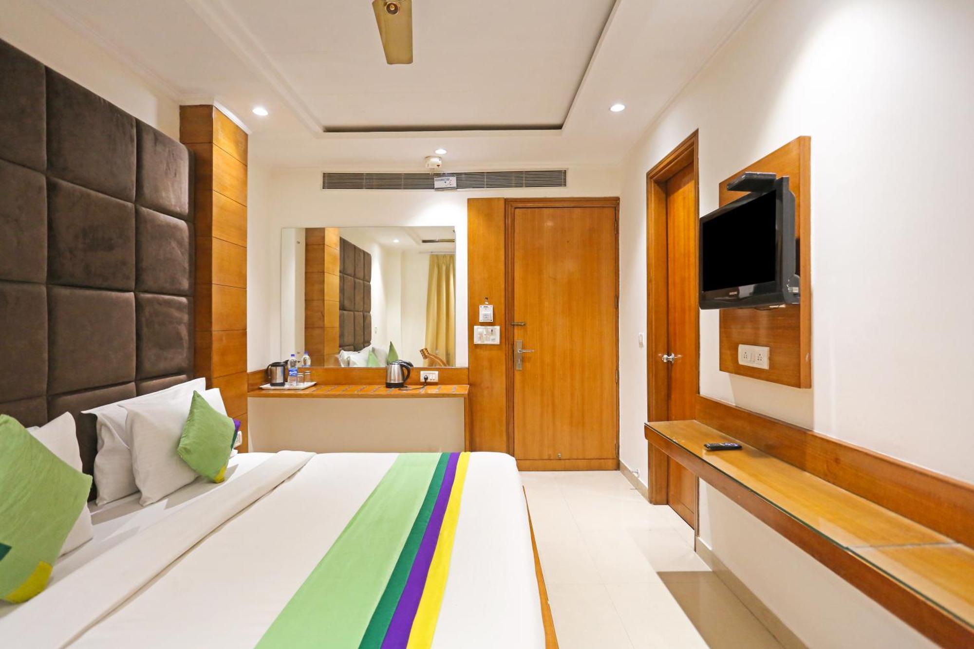 Hotel Fortuner, Karol Bagh, New Delhi ภายนอก รูปภาพ