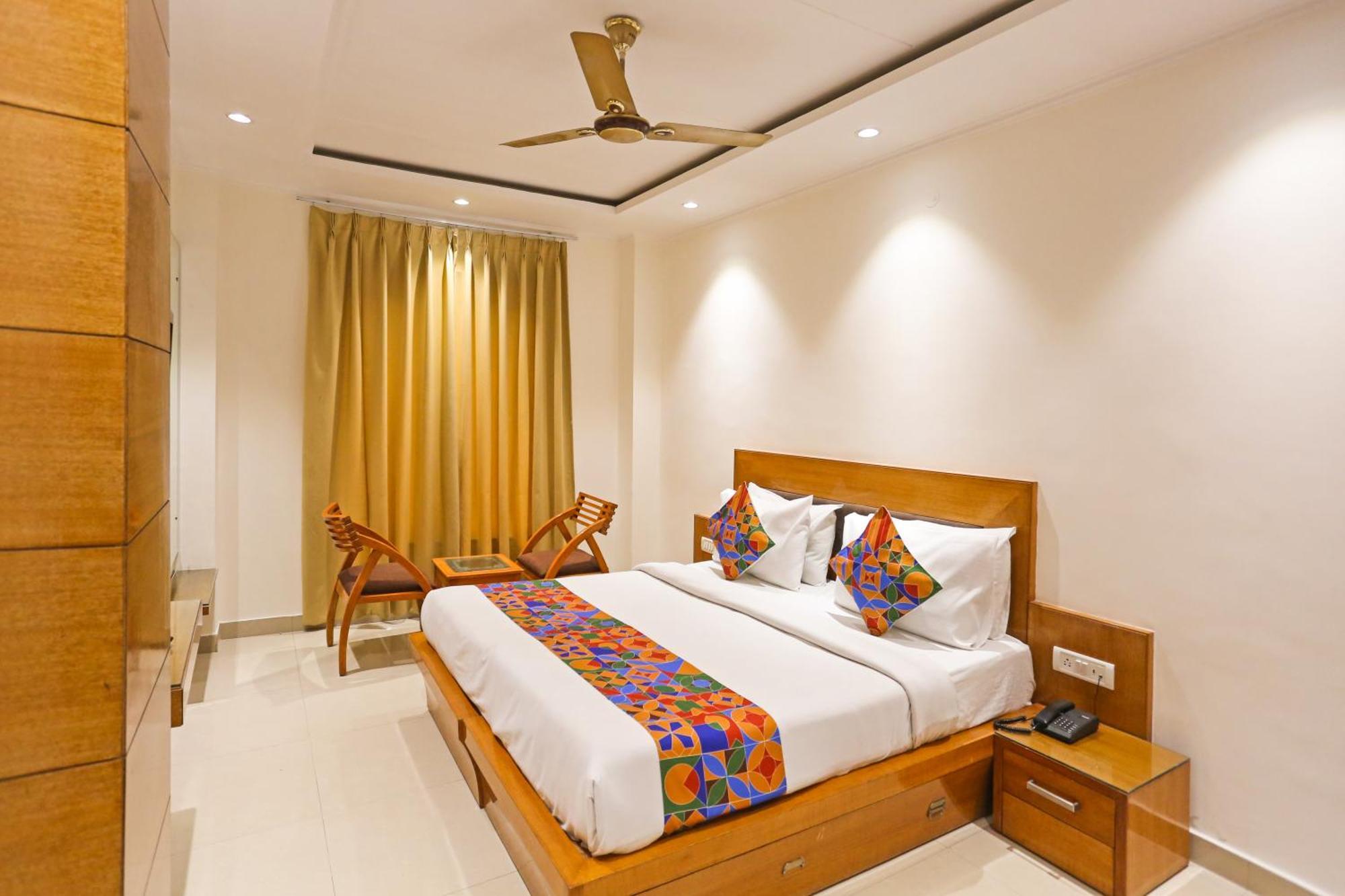 Hotel Fortuner, Karol Bagh, New Delhi ภายนอก รูปภาพ