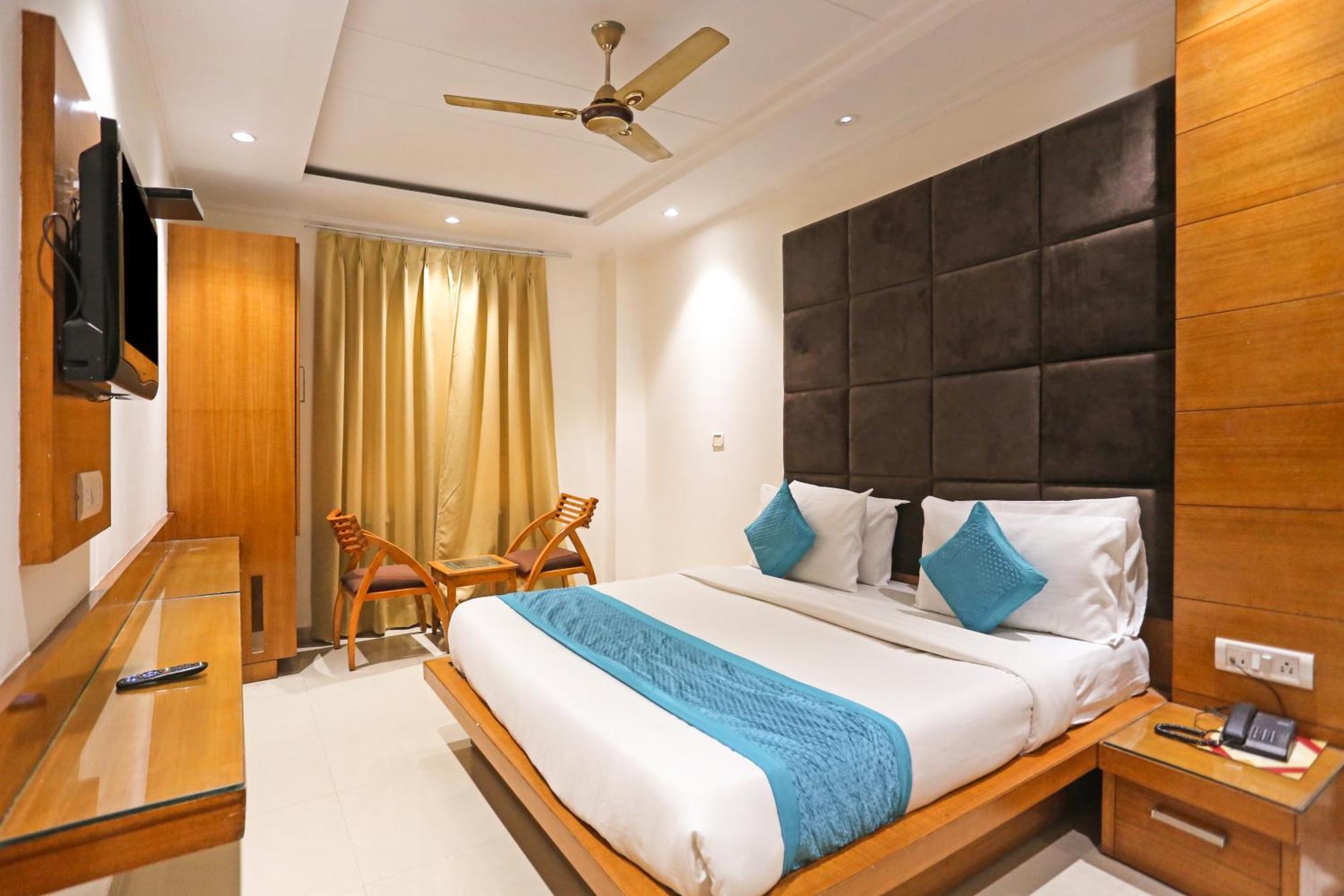 Hotel Fortuner, Karol Bagh, New Delhi ภายนอก รูปภาพ